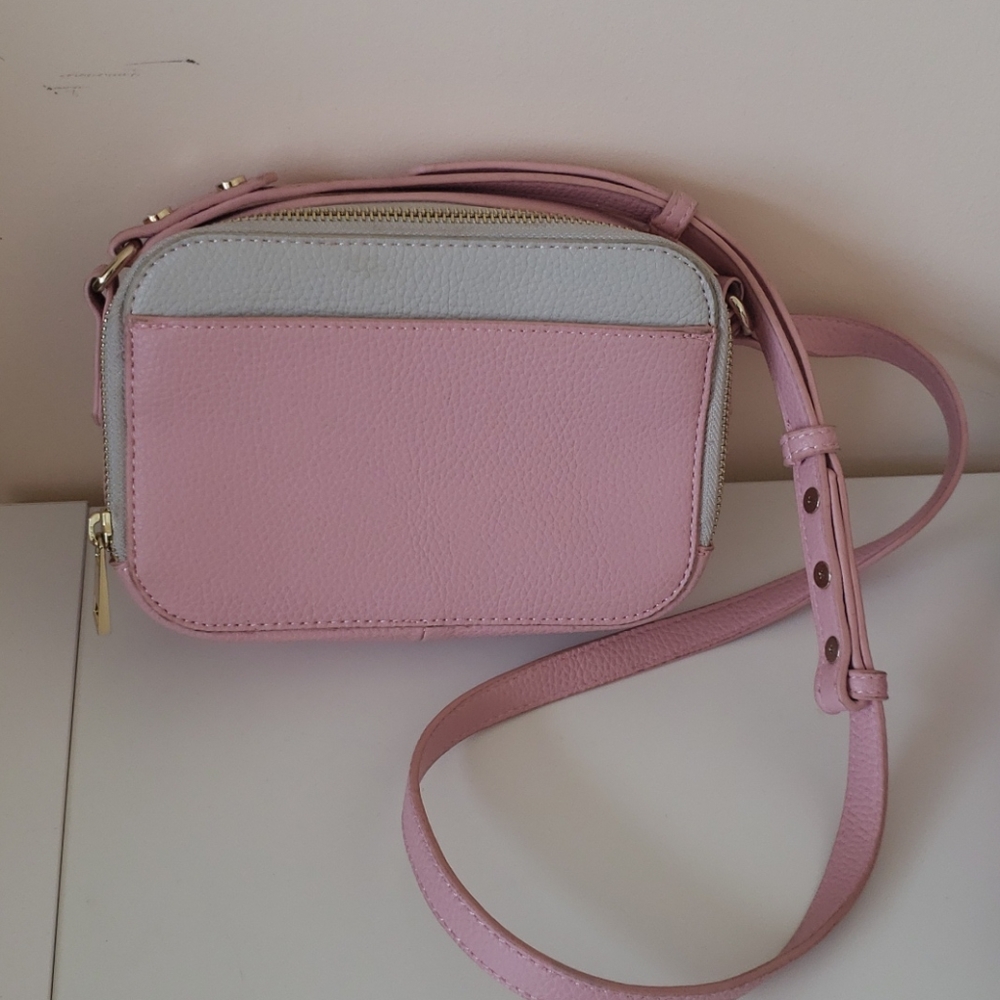Crossbody bag